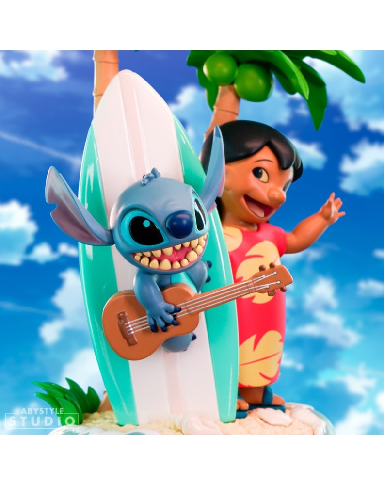 FIGURA LILO & STITCH CON TABLA DE SURF DISNEY 18 CM