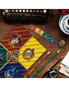 HARRY POTTER - SET PAPELERIA - LAPICEROS, CUADERNO, SACAPUNTAS Y REGLA HOGWARTS